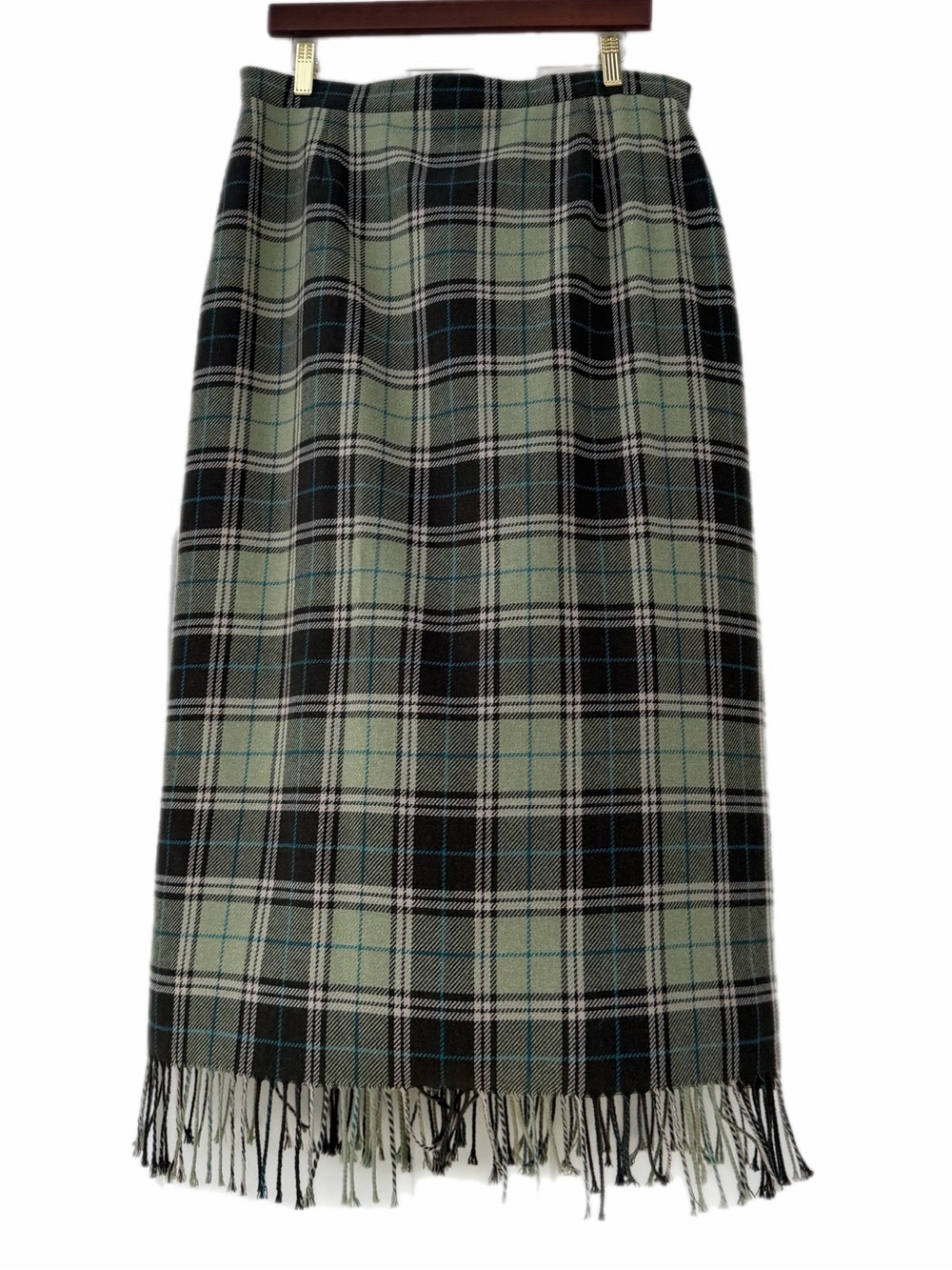 Vintage Evan-Picone Green Plaid Acrylic/Wool Blend Fringe Wrap Midi Skirt, 14